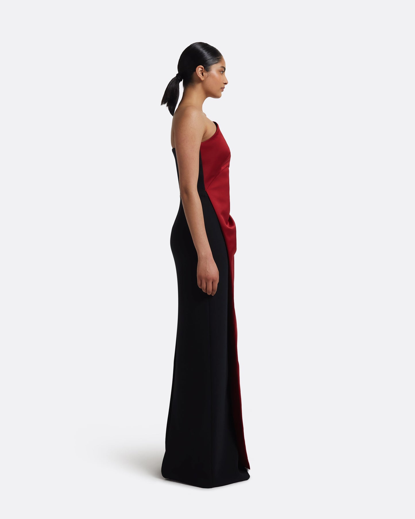 Misaki Long Dress in Swinton on Black
