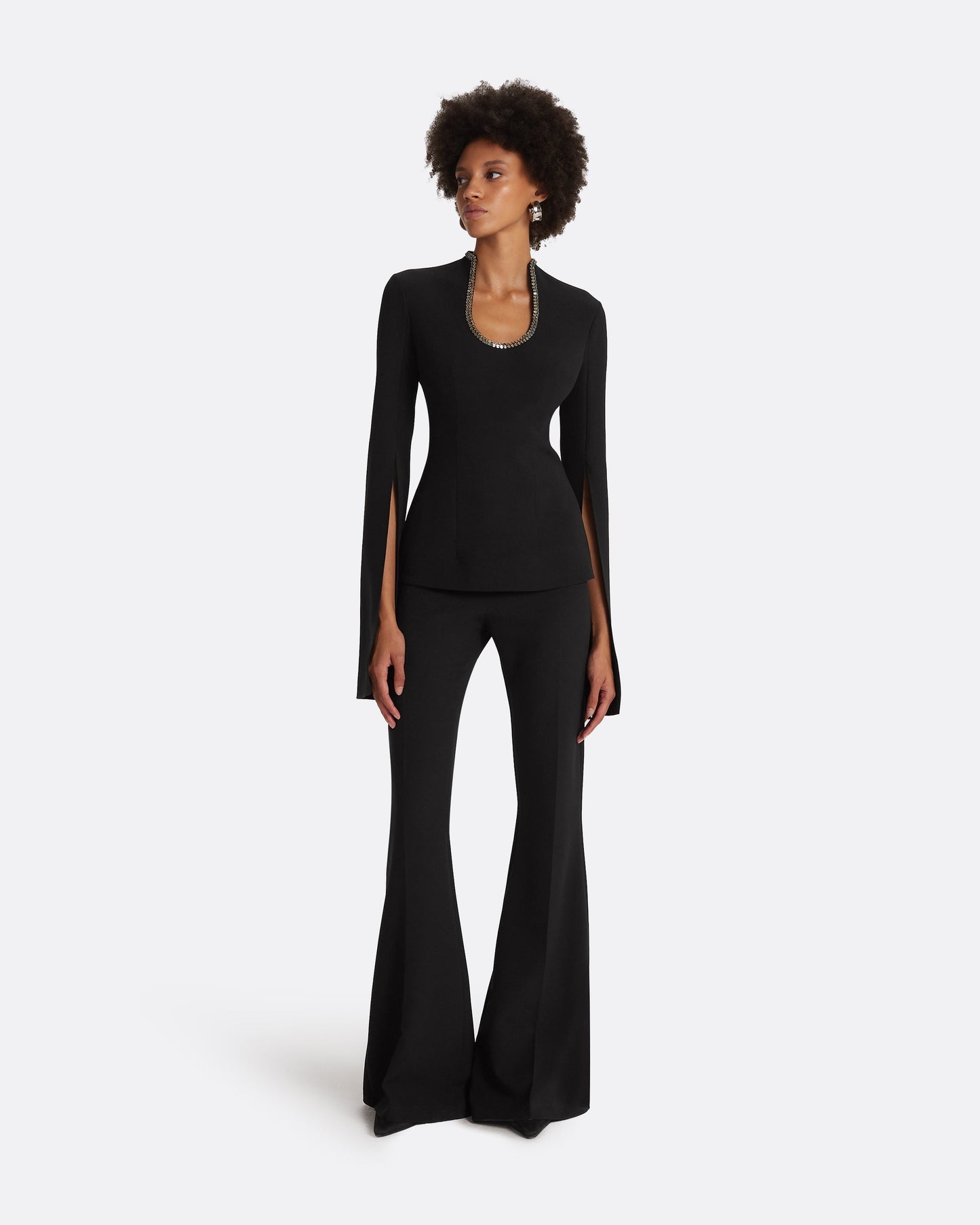 Thais Black Top