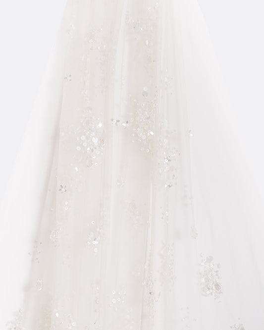 Edith Bouquet Embroidered Veil