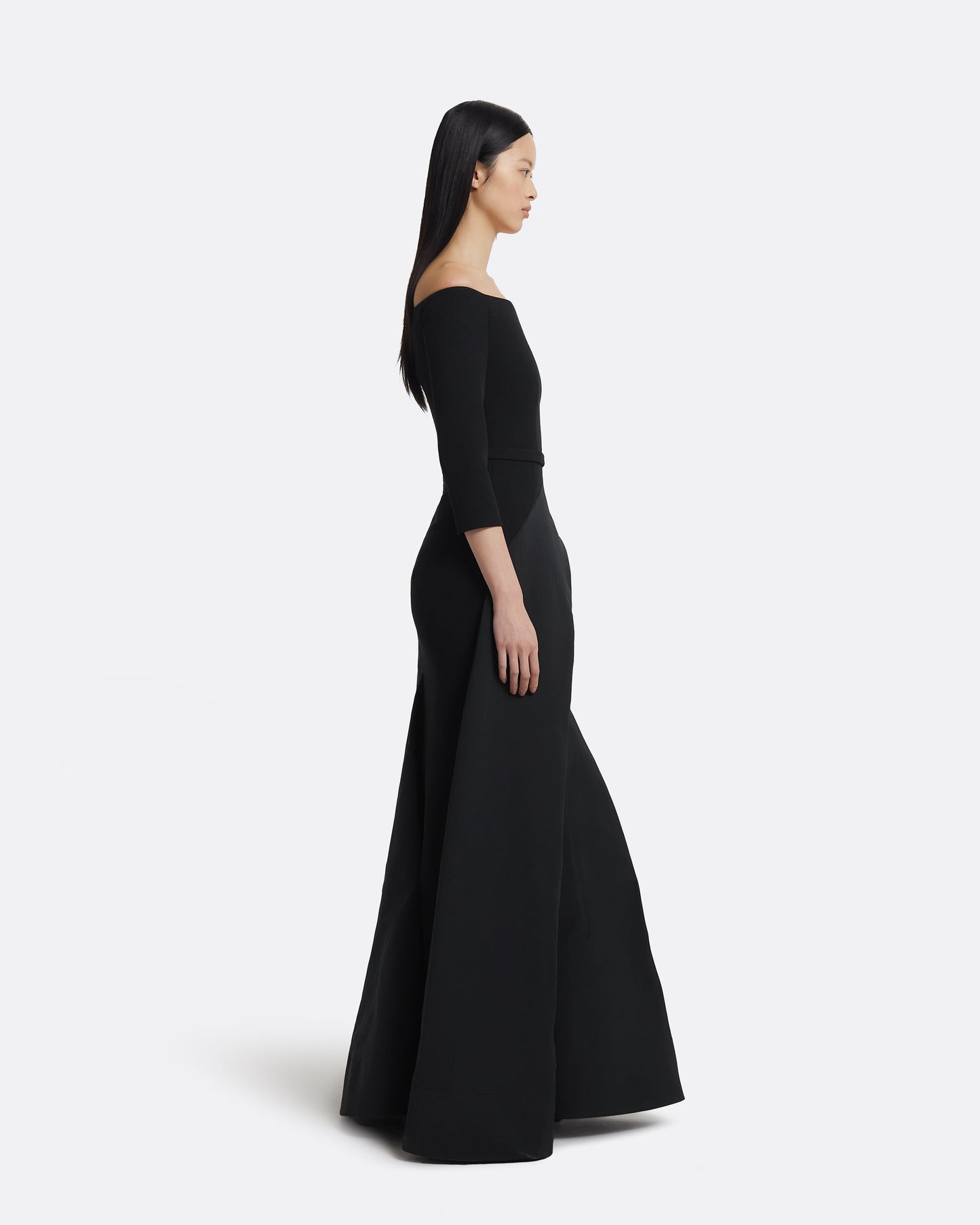 Nila Long Dress in Black