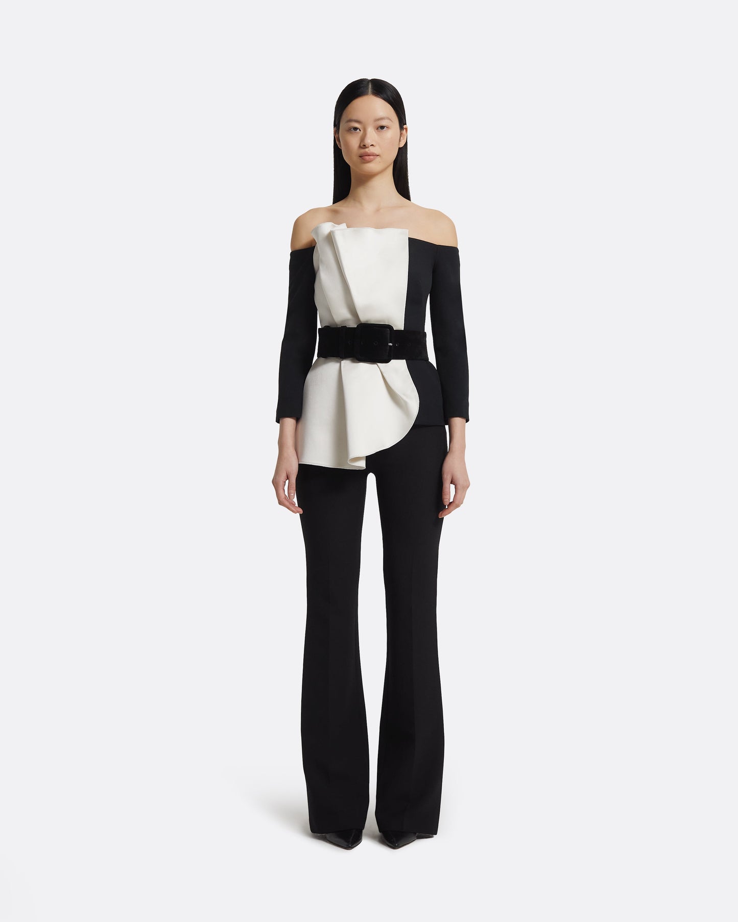 Yuka Top in Ivory On Black