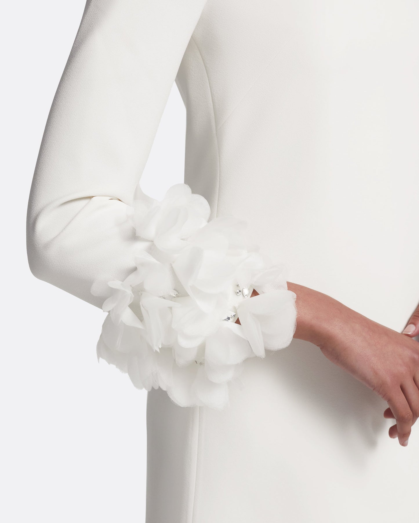 Reffie Short Dress in Ivory with Ivory Appliqué