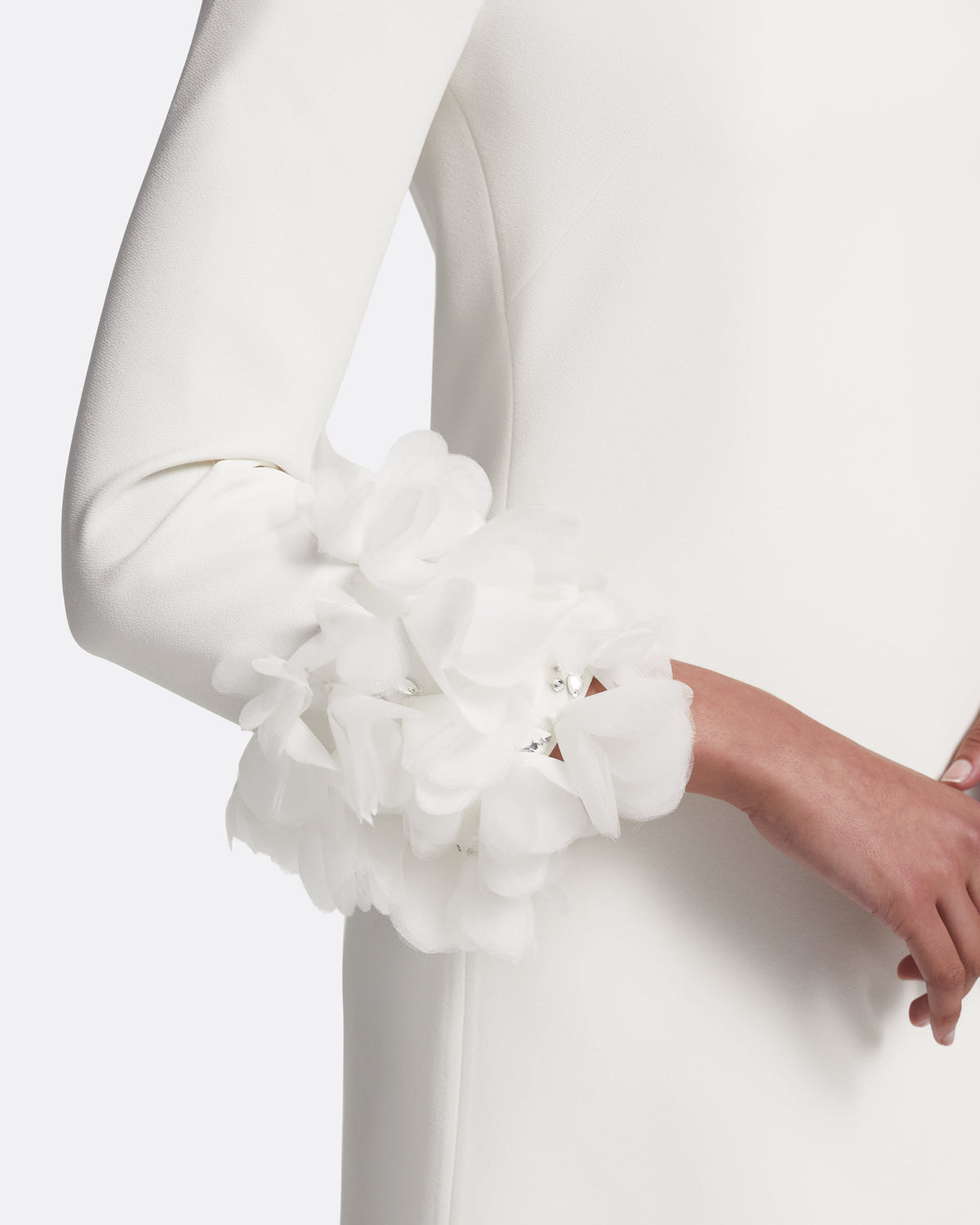 Reffie Short Dress in Ivory with Ivory Appliqué