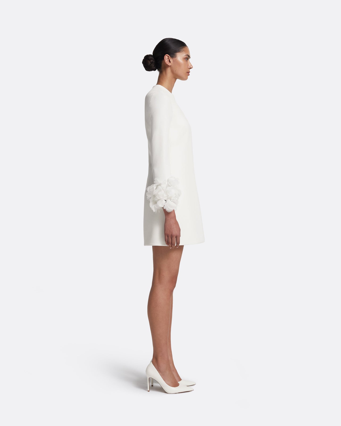 Reffie Short Dress in Ivory with Ivory Appliqué