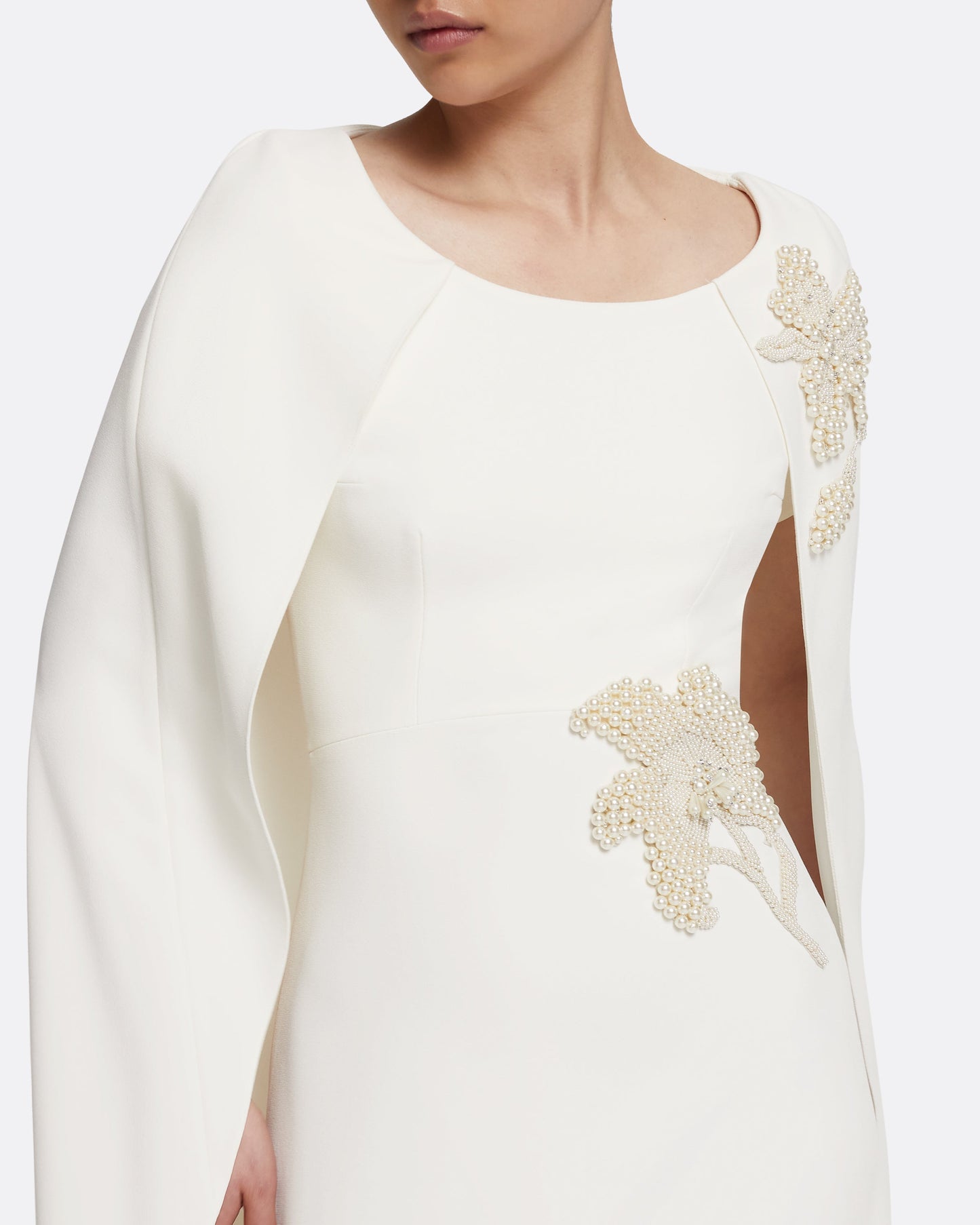 Yuna Long Dress in Ivory with Pearl