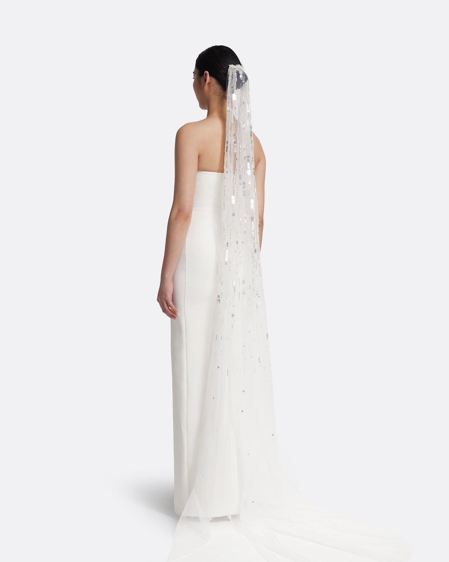 Edith Veil in Ivory with Crystal Embellishment