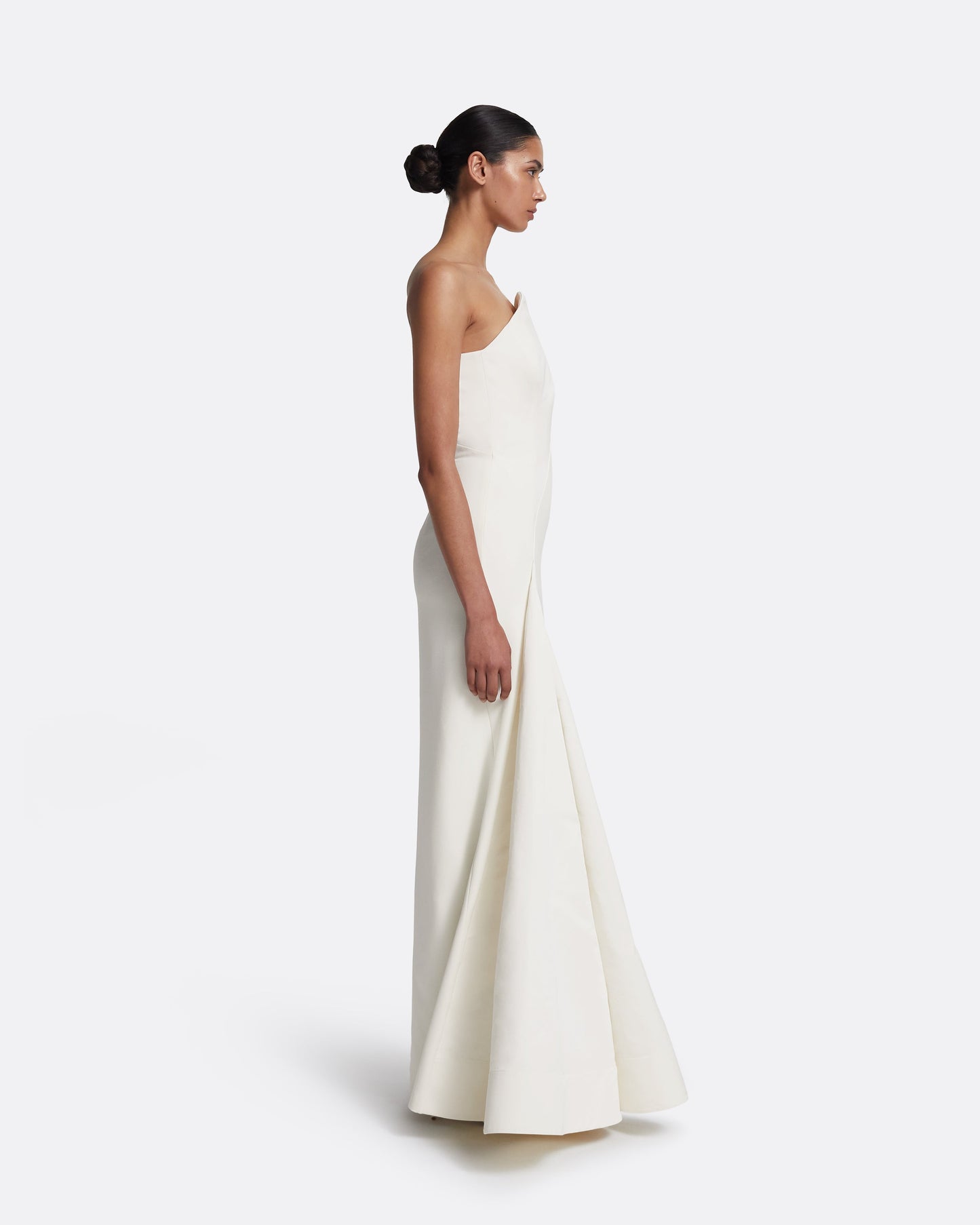 Bengi Long Dress in Ivory