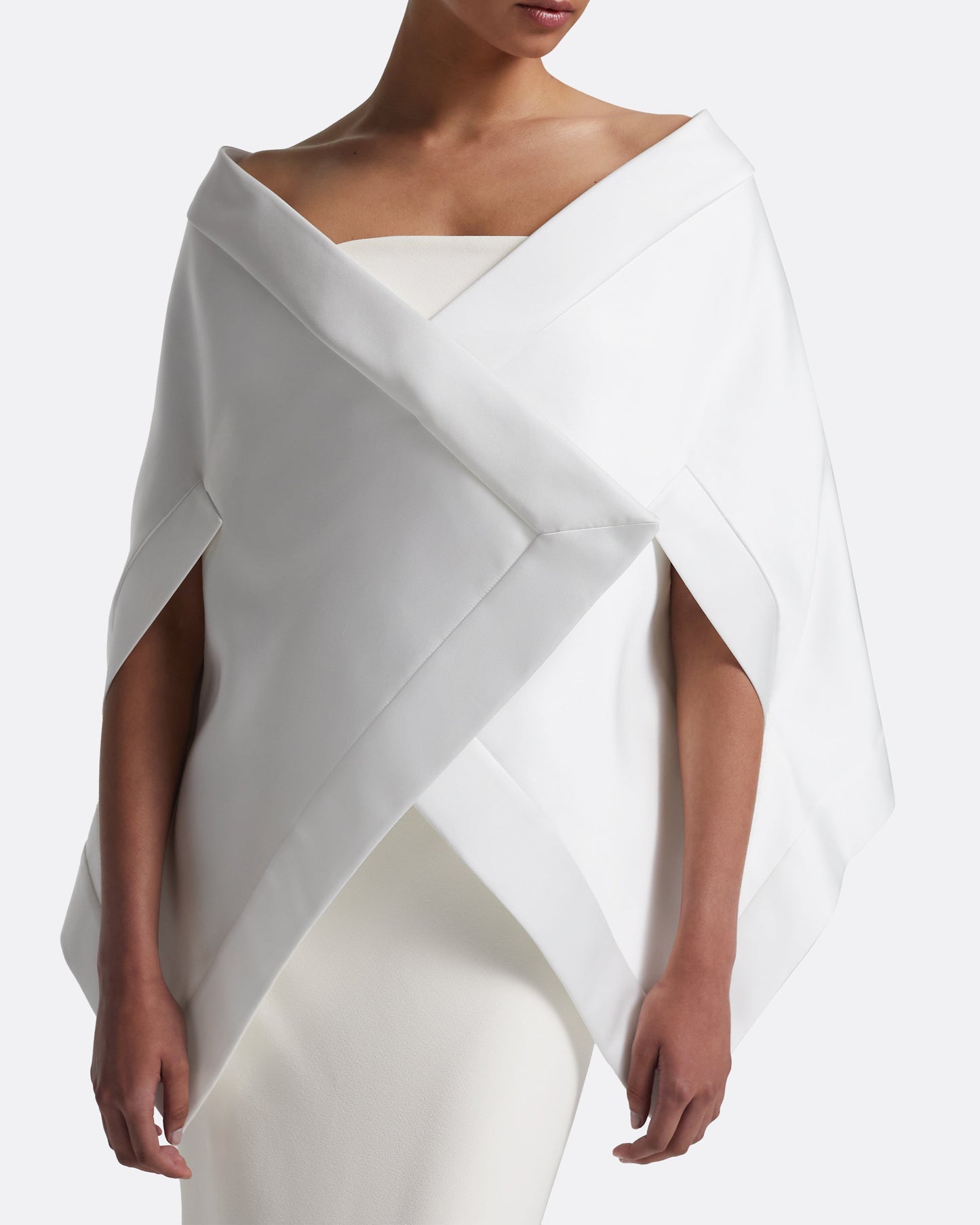 Akari Harness in Porcelain