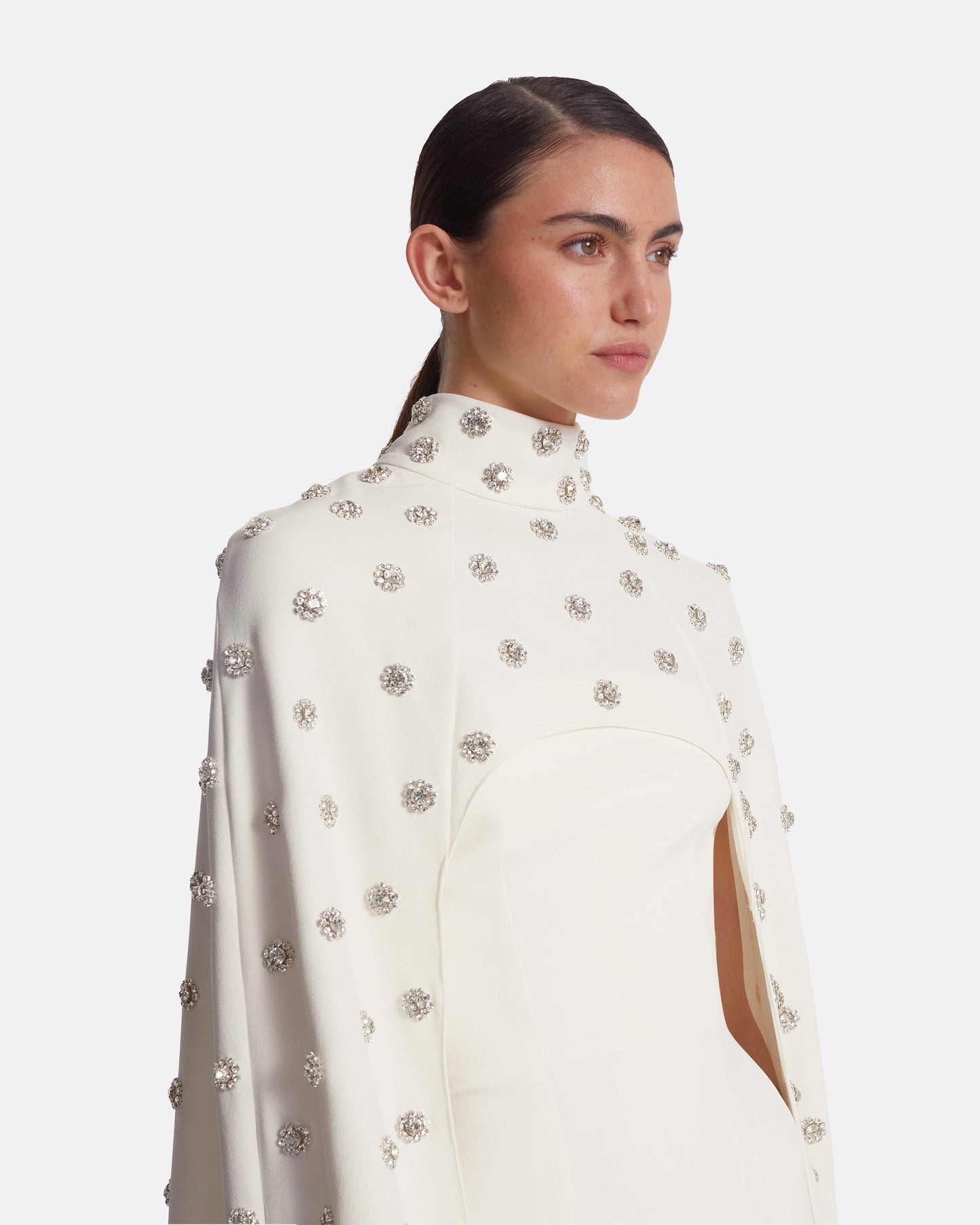 Manore Ivory Embroidered Harness