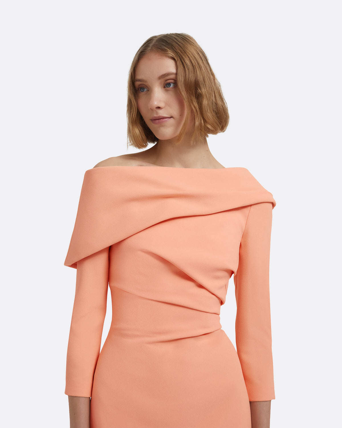 Vera Midi Dress in Apricot