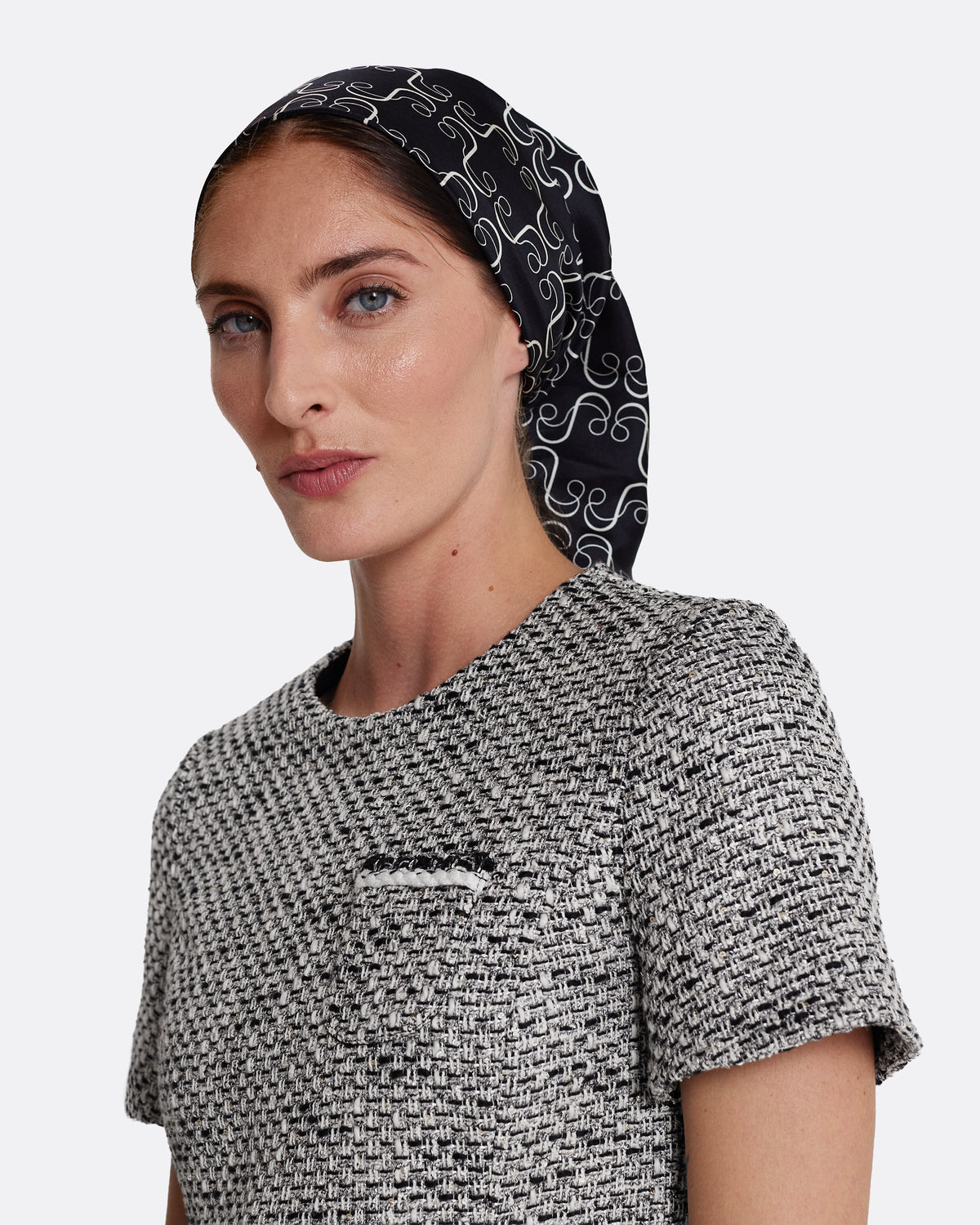 Virna Short Dress in Greyscale