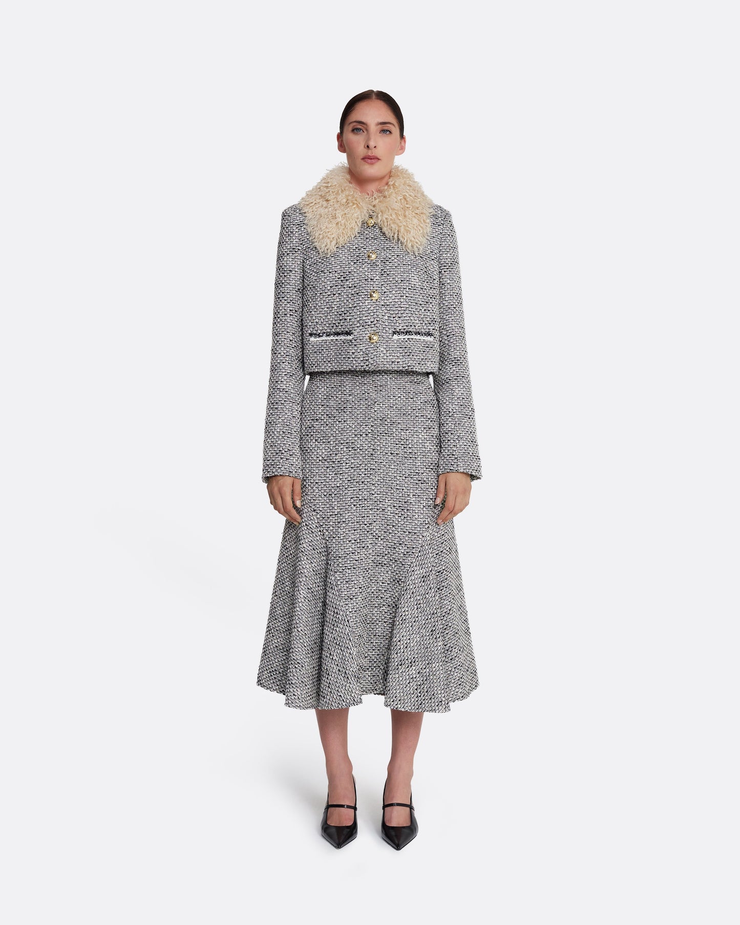 Annalisa Jacket in Stone on Greyscale